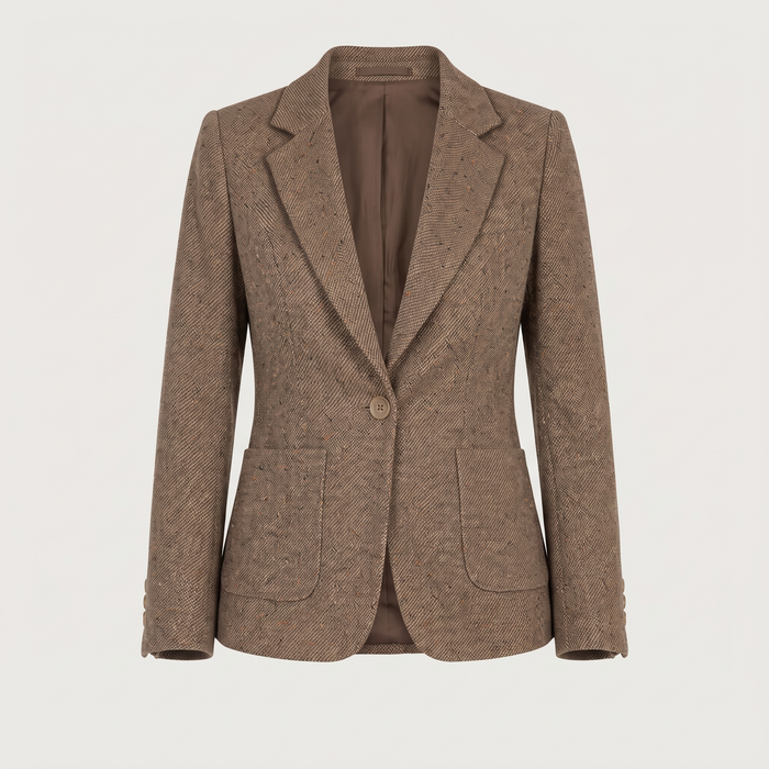 Blazer femme Domitille marron taupe, vue du vêtement seul avec un bouton et deux poches plaquées - Lonamy