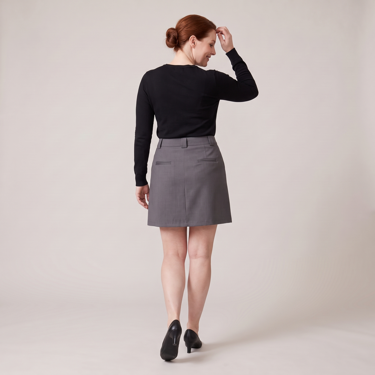 Jupe tailleur courte trapèze adélie